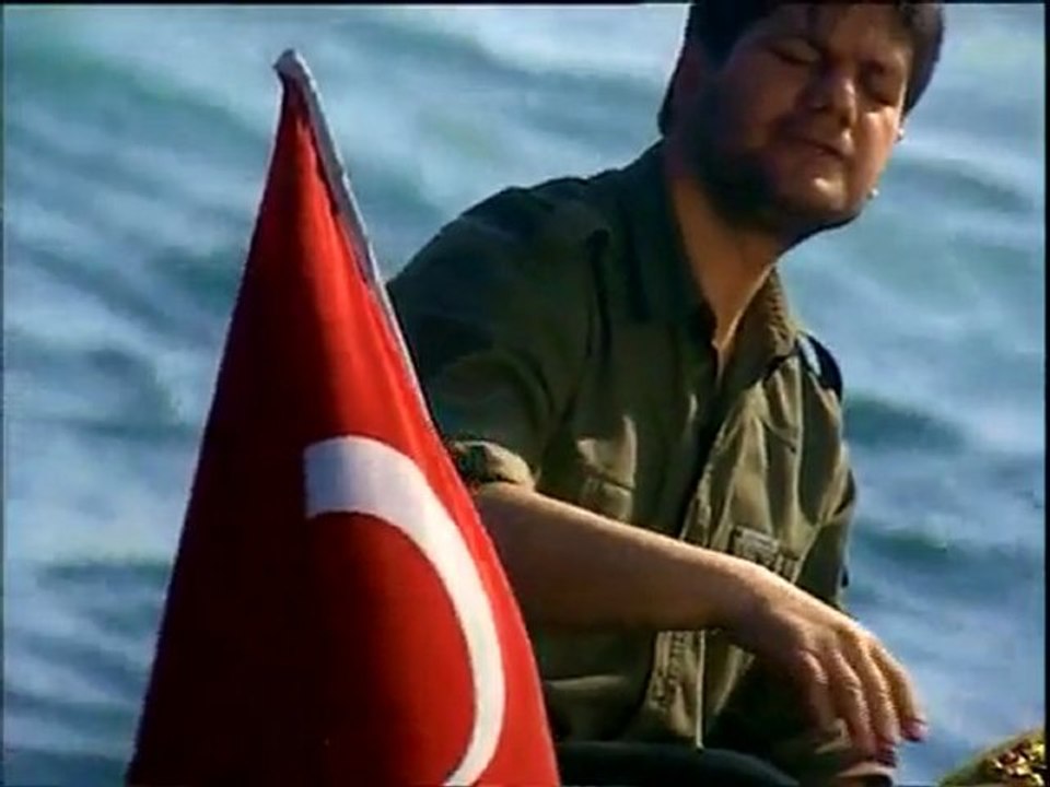 ahmet şafak-yalnız kurt