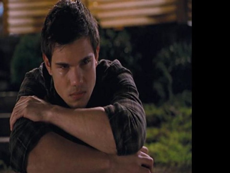 The Twilight Saga: Breaking Dawn Part 1 (2011) full movie HD part 1/12