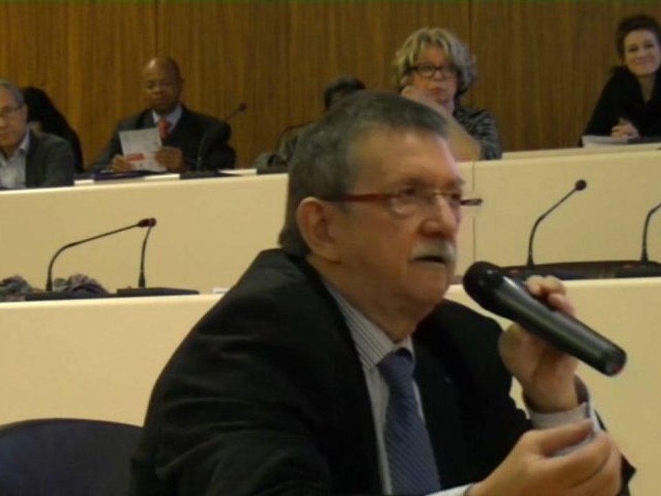 Yvon Dechamps intervient sur la mixité aux rencontres élus, militants, citoyens Déloger la Crise