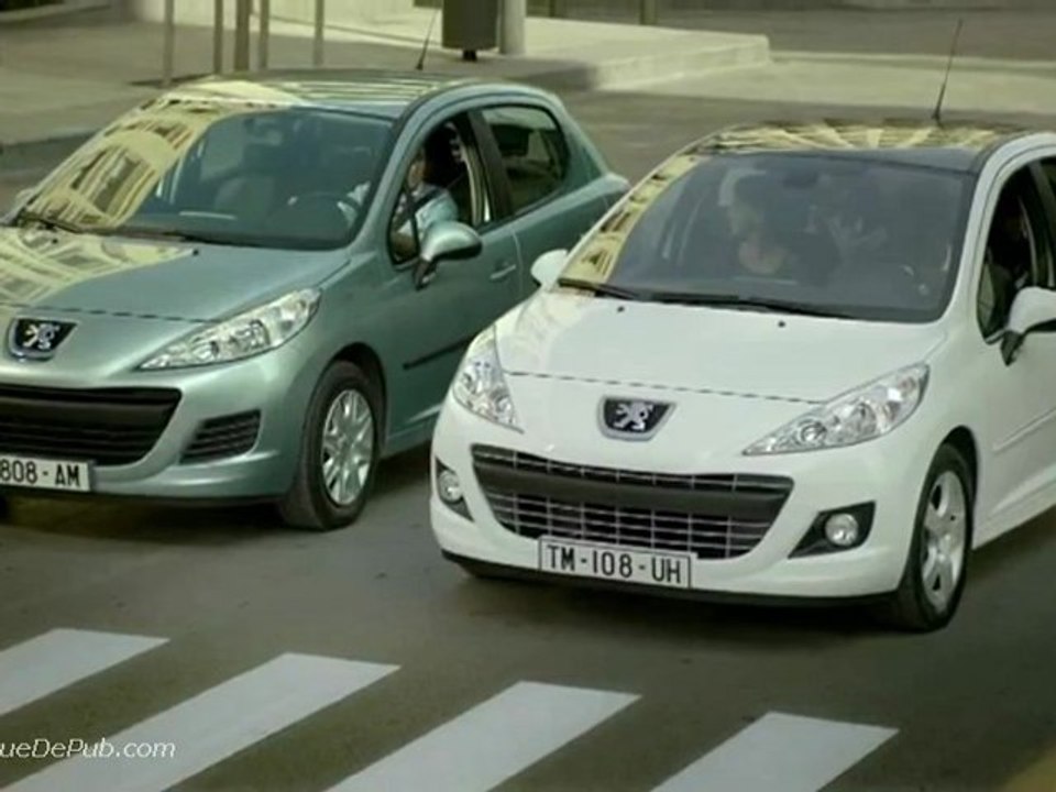 pub Peugeot 207 Tout le Monde d'Accord 2011