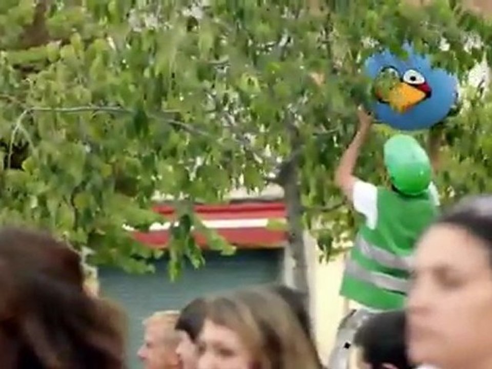 T-Mobile Angry Birds Live