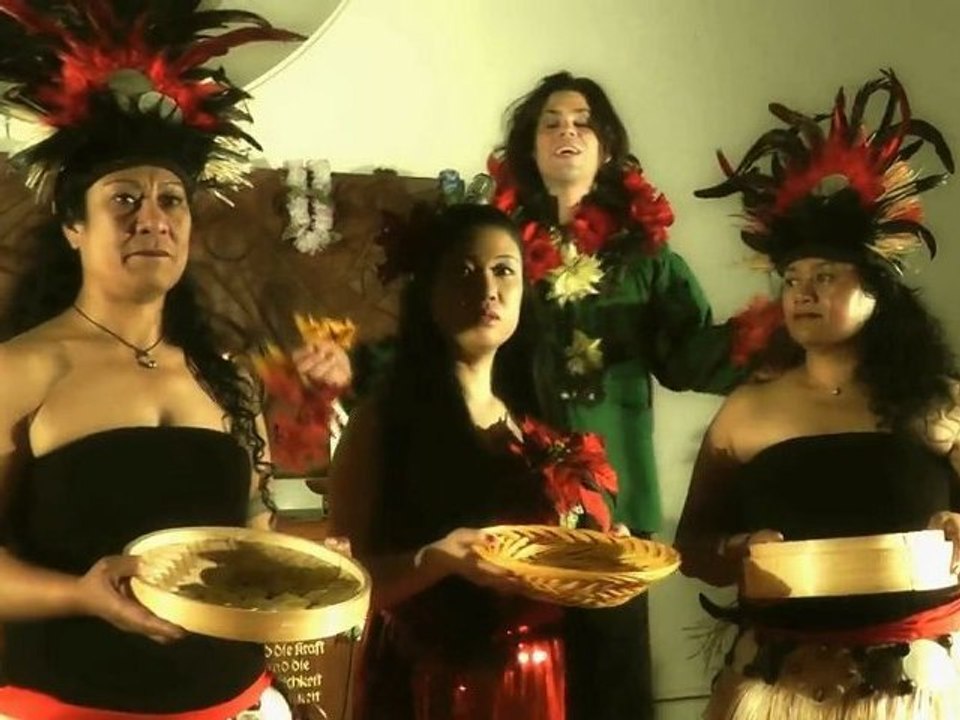 Stille Nacht by: Das Perfekte Promi Massaker