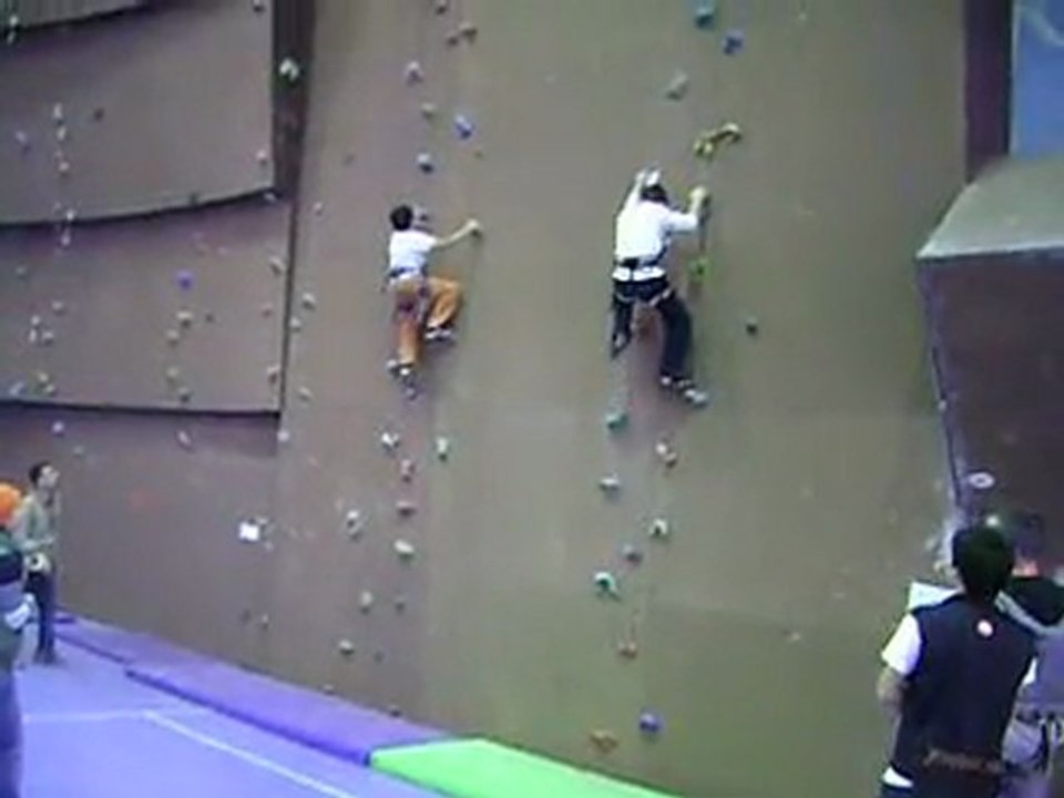 TDF 2010 SPOR TIRMANIŞ tÜRKİYE ŞAMP.MANİSA 2. AYAK MİNİKLER HIZ YARIŞMASI PART 1