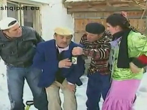 Qumili per 8 Mars Centrall shqipet.eu