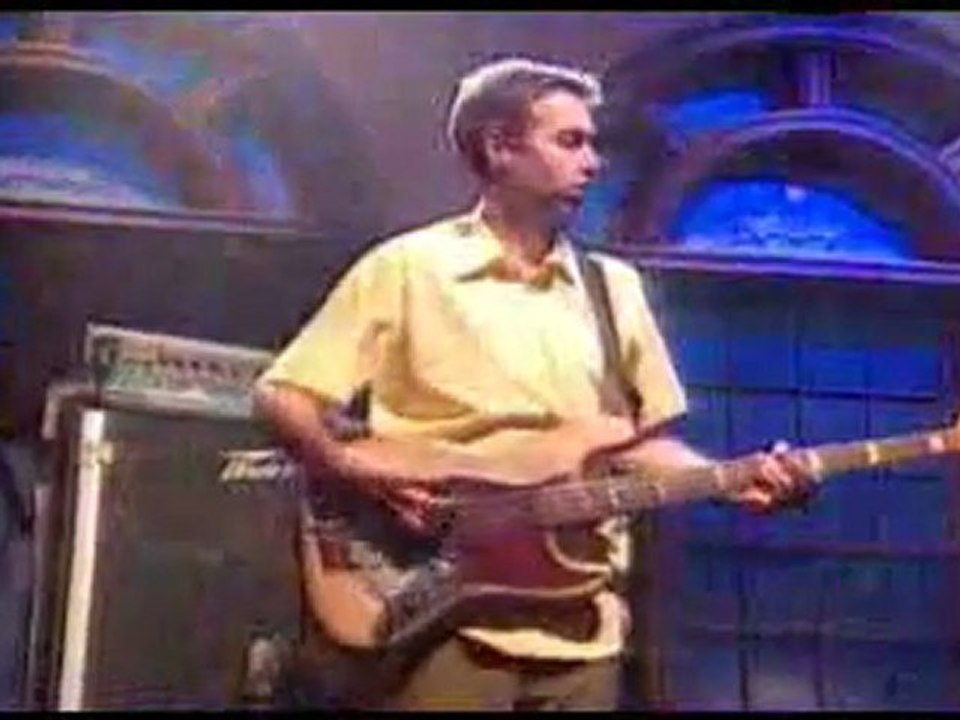 Elvis Costello and The Beastie Boys - Radio Radio