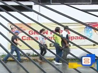 Titulares de "El Observador" de RCTV, Venezuela. Viernes 02 de Diciembre de 2011