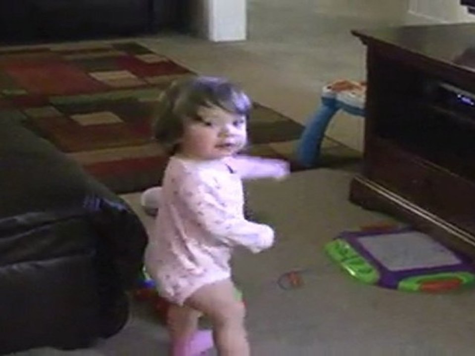 Lina Doing the Wiggle Wiggle Dance