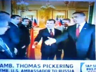 Officiels Russes refusant de serrer la main d'Obama...