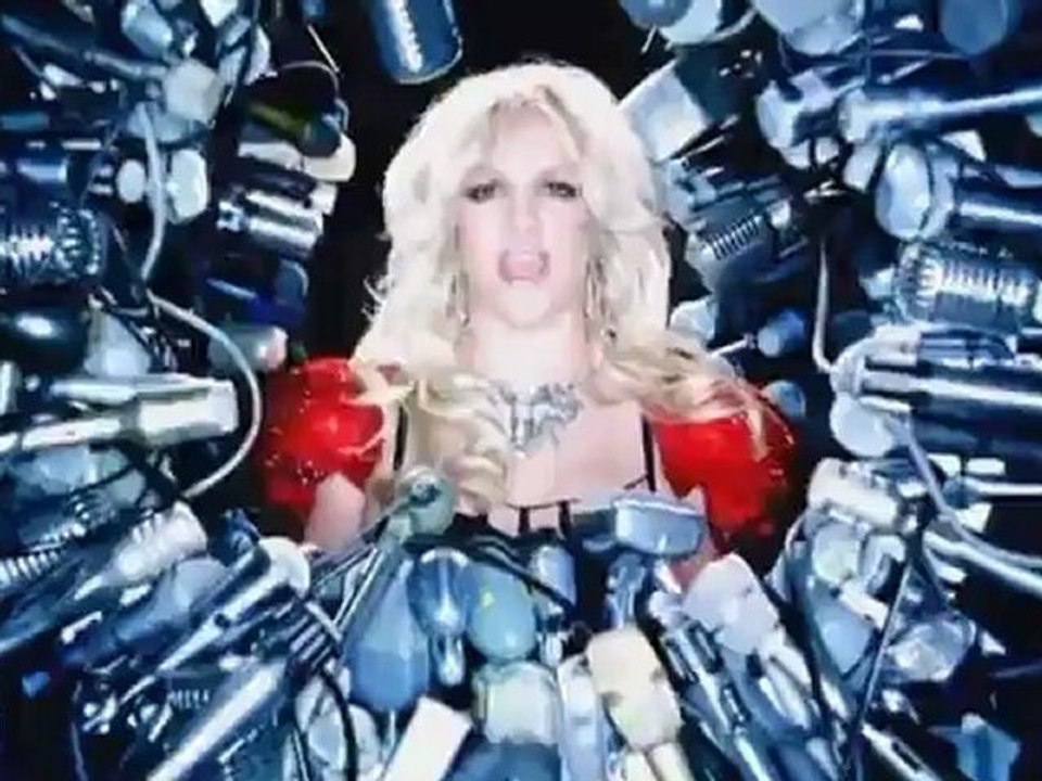 "Hugo" honored, Britney turns 30