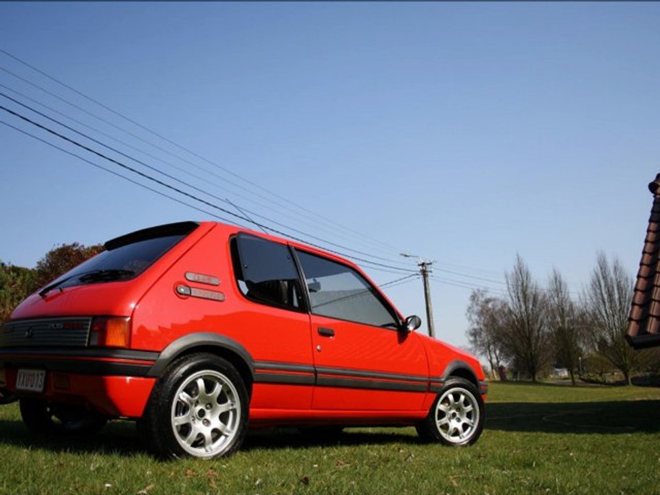 restauration d'une 205 GTI