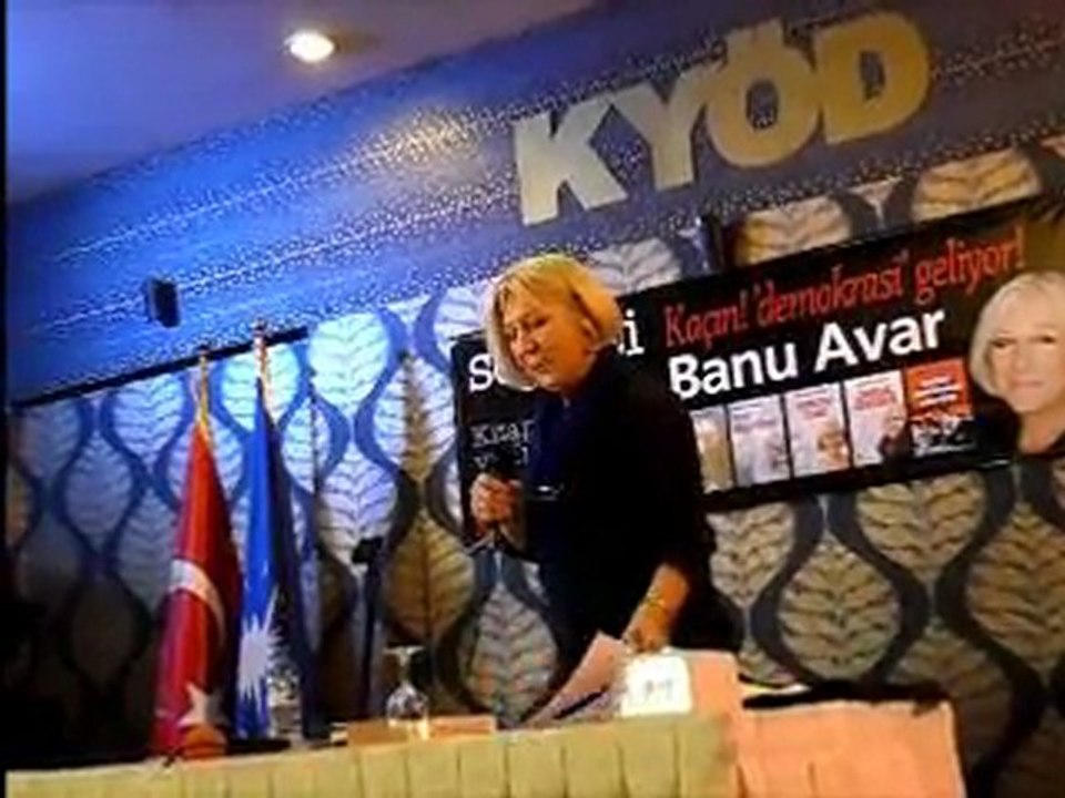 Banu Avar_KYÖD Söyleşi_Kaçın Demokrasi Geliyor_03.12.2011