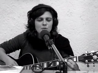 Julie Et Le Vélo Qui Pleure - La Danse Des Astres