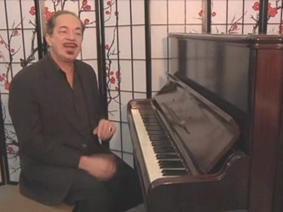 WIN A FREE PIANO VIGNETTE2_F8_768K