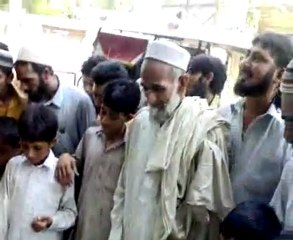 pathan lifting 3 bricks in mouth .wow