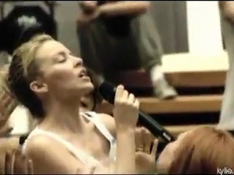 Kylie Minogue aphrodite les folies tour documentary part 1/3