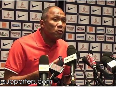 Conférence de presse de Kombouaré avant PSG Auxerre