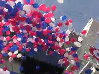 Port, une sirène, des hommes et des bateaux. (Teaser)