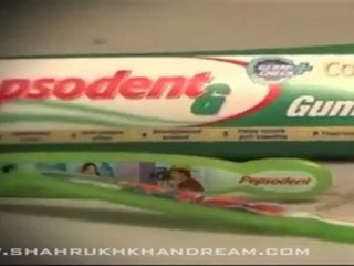SRK turns papa G for Pepsodent making the Ad