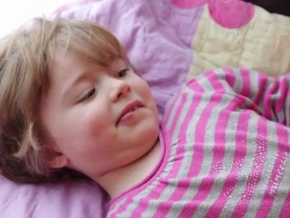 Lucie et Elisa s"éclatent