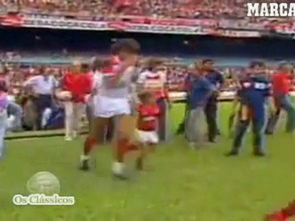 homenaje a socrates