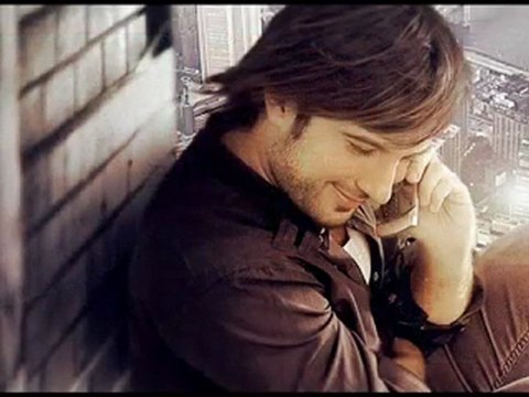 Tarkan - Dönmedi Unuttu Beni (Uzakmavi)
