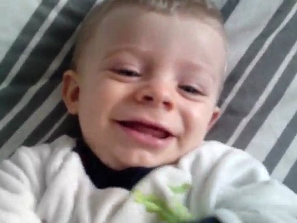 Lenny rit aux éclats