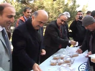 5 BİN PAKET AŞURE DAĞITILDI