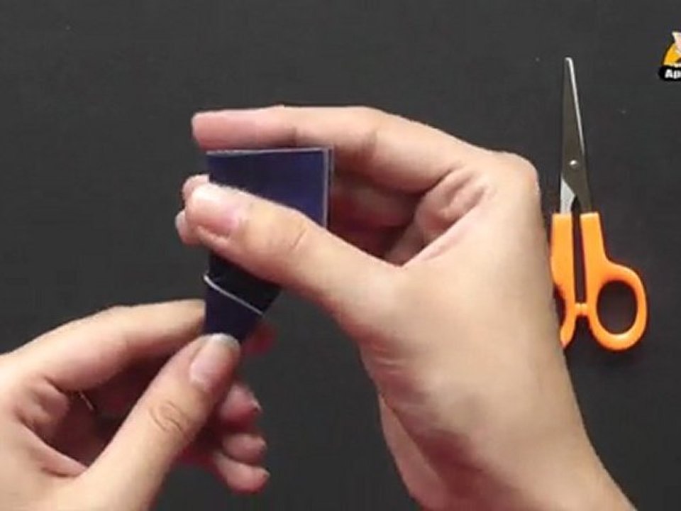 Learn to Kirigami a 6 Point Star in Hindi