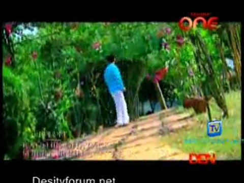 Woh Rehne Wali Mehlon Ki - 5th December 2011 - Part1