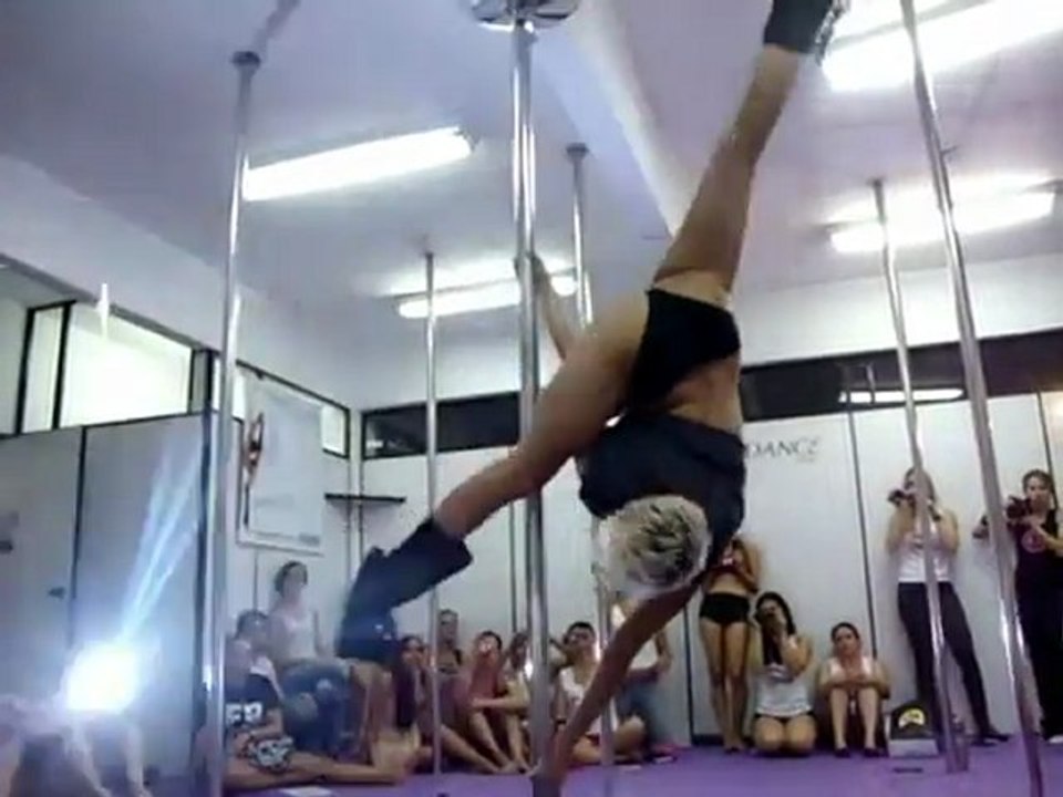 PoleDance
