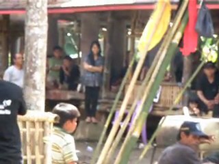 ceremonie funeraire chez toradja