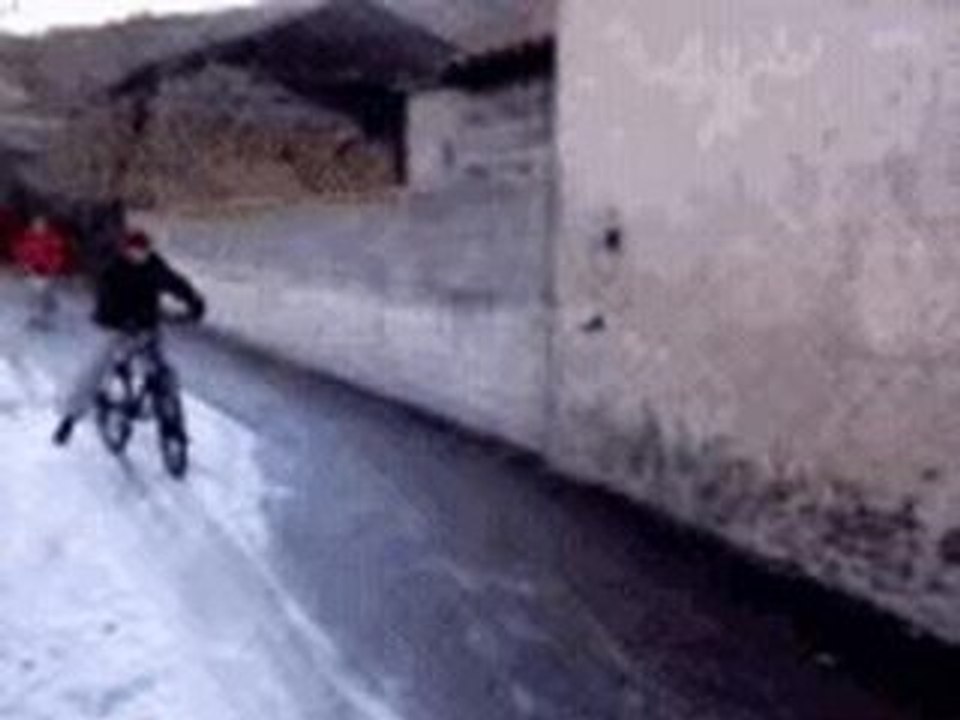 437436659