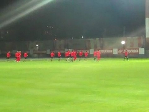 RedPlanet.gr: Προπόνηση στο Ρέντη πριν από την Άρσεναλ