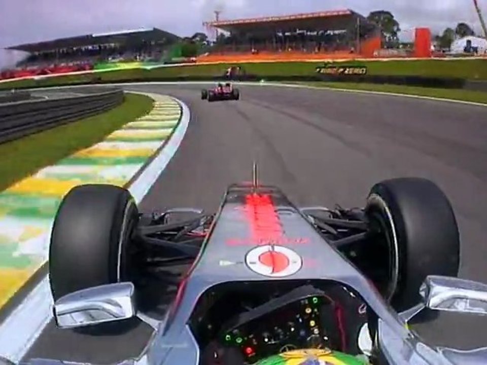 Formula1.2011.Round19.Brazil.Highlights.Clip.FOM