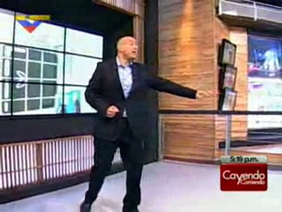 Cayendo y Corriendo del día lunes, 05 diciembre de 2011 1/2