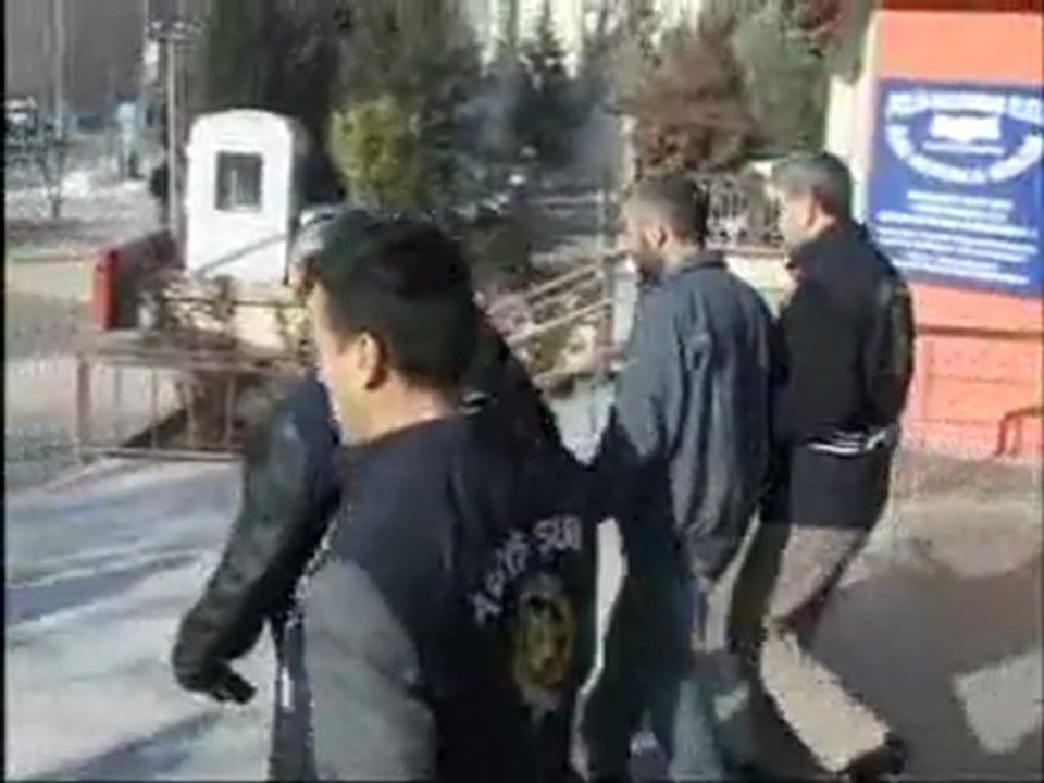 061211_GAZIANTEP_BUFE_HIRSIZLARI_HD