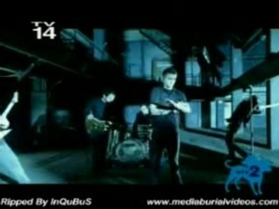 Atreyu - Her portrait in black