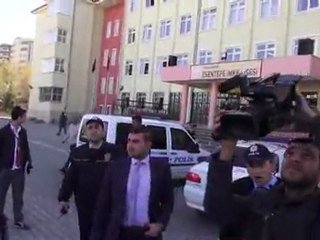 SANLIURFA ÖĞRENCİLERİN KAVGASINA VELİLER DAHİL OLDU