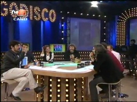 TUĞÇE IŞINSU & OKAN BAYÜLGEN ONU BAŞTAN ÇIKAR medya arkası