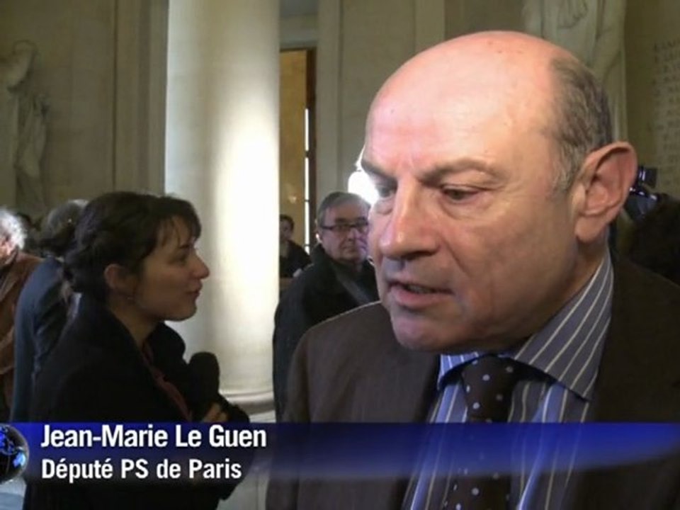 Réactions de députés après la menace de Standard and Poor's