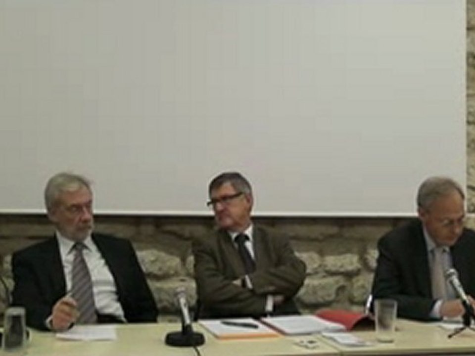 1 - Paul Jorion, Pierre Lecocq - La finance sert-elle encore l'économie? -  Les Débats Varenne - 5 déc 2011-