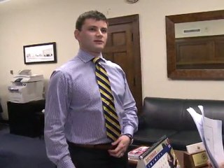 Hundreds 'occupy' US Congressional offices