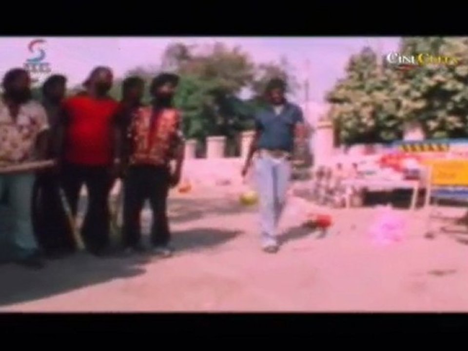Superb Action Scene From Sarfarosh