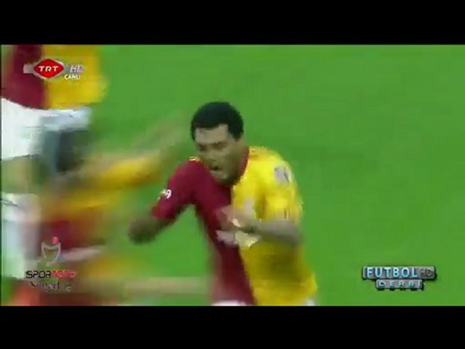 Sensiz Olmaz Galatasaray (YENİ MARŞ,YENİ KLİP)