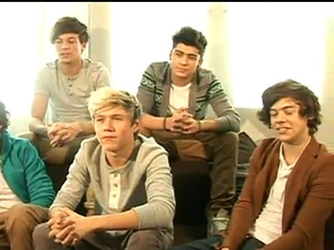 Harry Styles snapped leaving Caroline Flack's flat