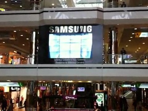 Indoor Samsung LCD Ultra Narrow Bezel (7.4mm) LCD Videowall