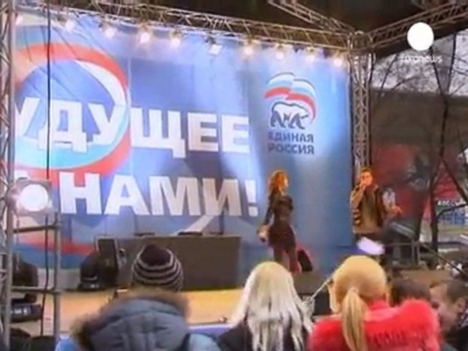 Putin declares candidacy amid protests