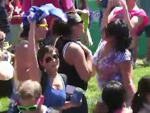 Bay to Breakers from Inside the Crowd