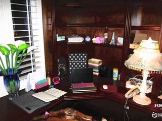 Decorating Your Office - ForRent.com