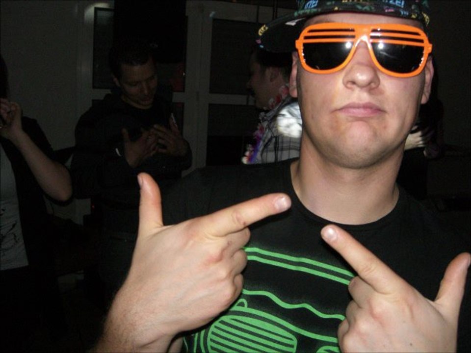 Vorne Tussi - hinten Atze Party Part III 05.11.2011